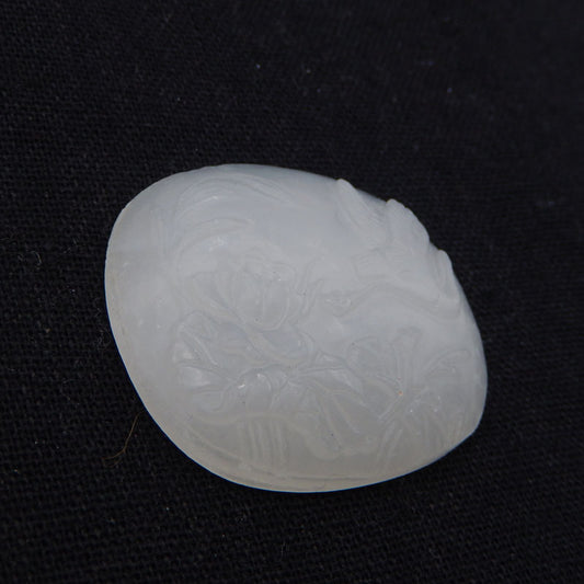 Perles de pendentif en jade blanc sculptées à la main naturelles et exquises. 40X36X9mm, 19.9g