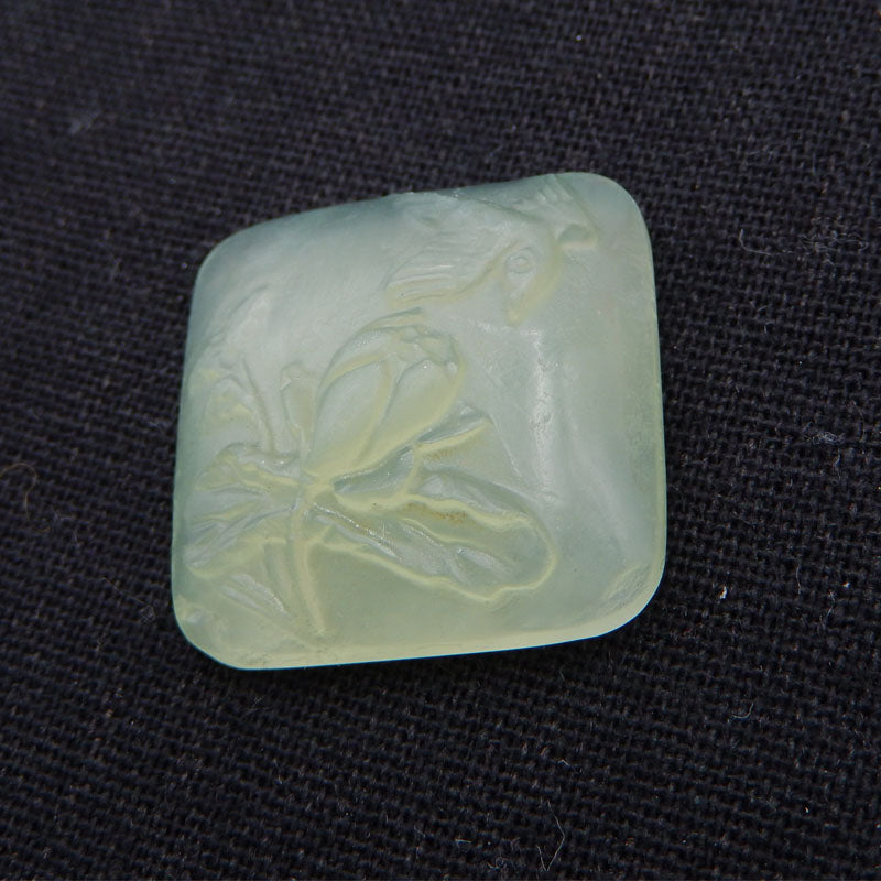 Cabochon de fleur de jade néphrite en pierre naturelle sculptée à la main, 26 x 26 x 10 mm, 9,7 g