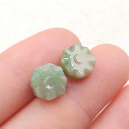 天然绿色玛瑙雕花镂空耳环一对，9x4 毫米，1.5 克