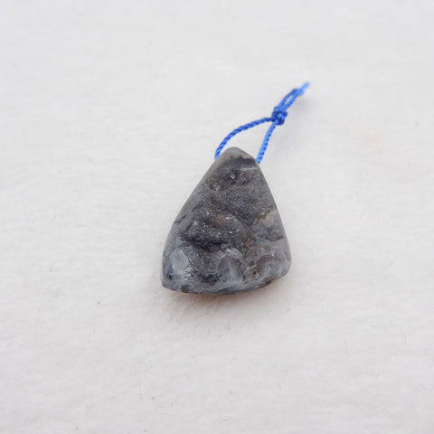 巴西玛瑙水晶天然宝石，27x18x9mm，5.5g
